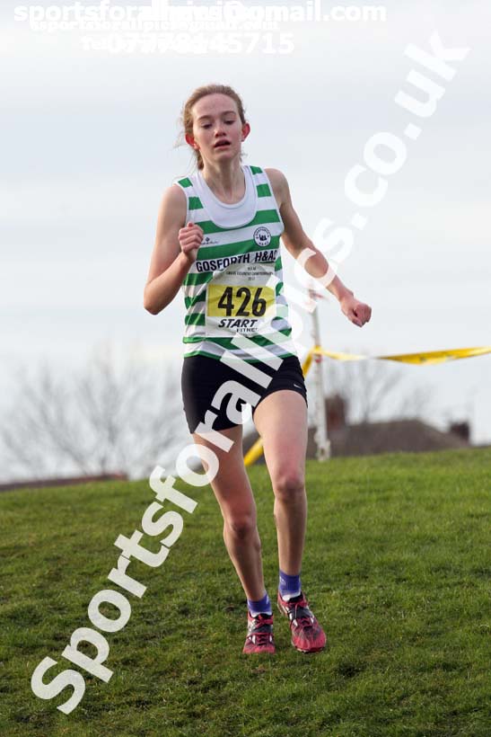 Womens under-17s and under-20s North Eastern Cross Country, Redcar. Photo:  David T. Hewitson/Sports for All Pics